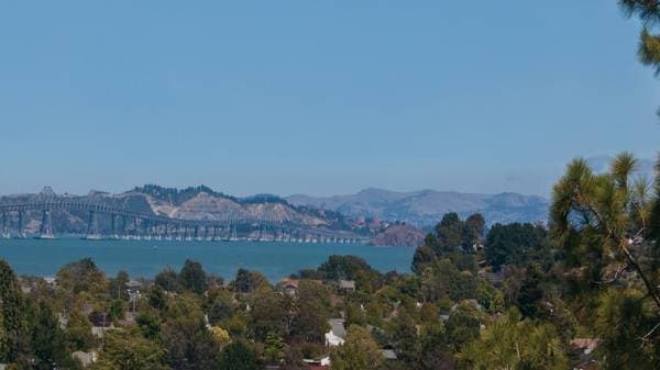 2BR/1BA Townhouse on Casa Buena Dr · Corte Madera photo 2