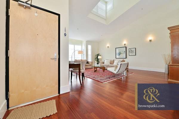 2BR/2BA Loft on Stillman St · San Francisco photo 4