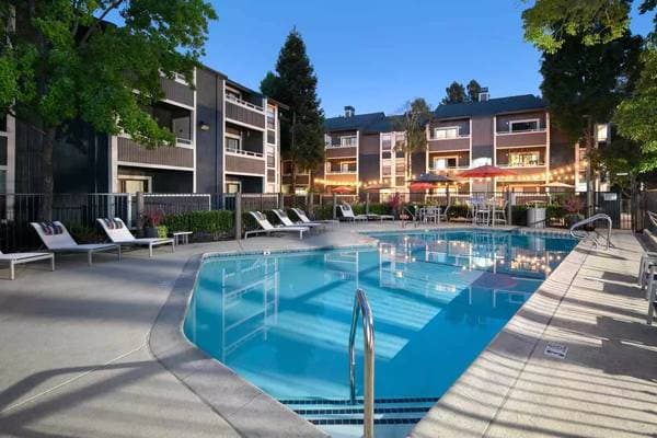 2BR/1BA Apartment on Fig Tree Ln · Pleasant Hill photo 1