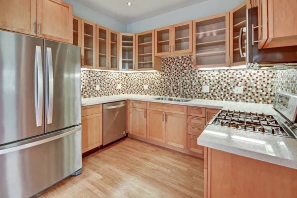 3BR/2BA Single Family House · San Francisco photo 3