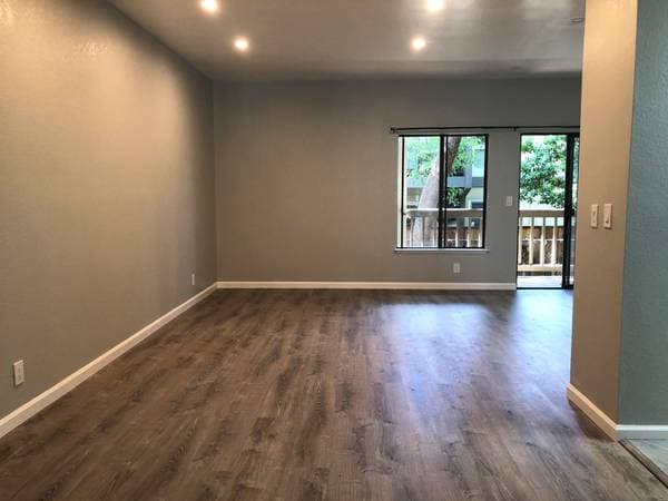 2BR/1BA Condo on Magdalena Ci · Santa Clara photo 1