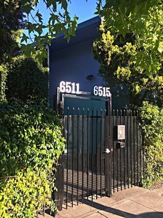 1BR/1BA Apartment on Telegraph Ave · Oakland photo 1