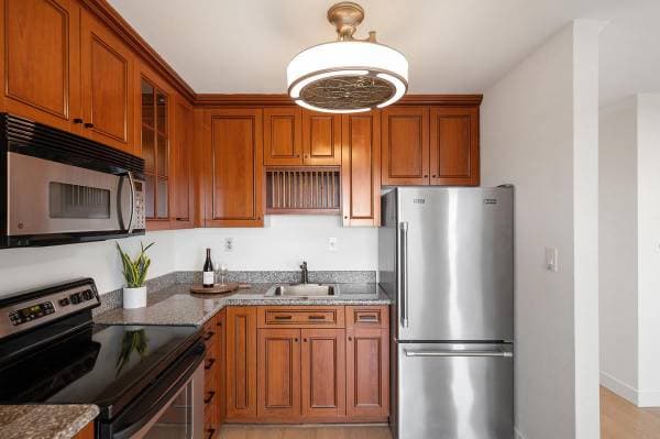 1BR/1BA Condo on San Bruno Ave · San Francisco photo 5