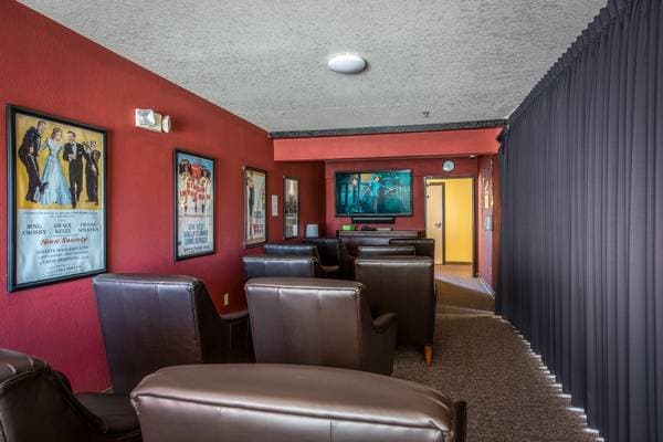 1BR/2BA Apartment on Enterprise Drive · Rohnert Park photo 5