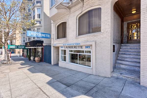 0BR/1BA Apartment on Van Ness Ave · San Francisco photo 2