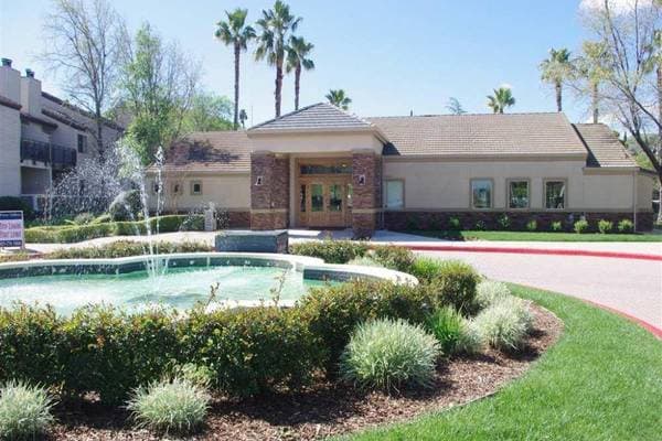 2BR/2BA Apartment on James Donlon Blvd · Antioch photo 4