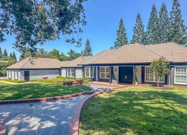 5BR/6BA Single Family House on Donna Lane · Saratoga photo 1