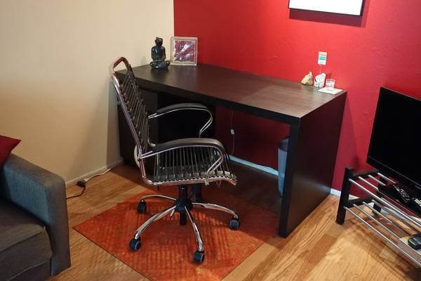 1BR/1BA Apartment on Commodore Dr · Emeryville photo 4