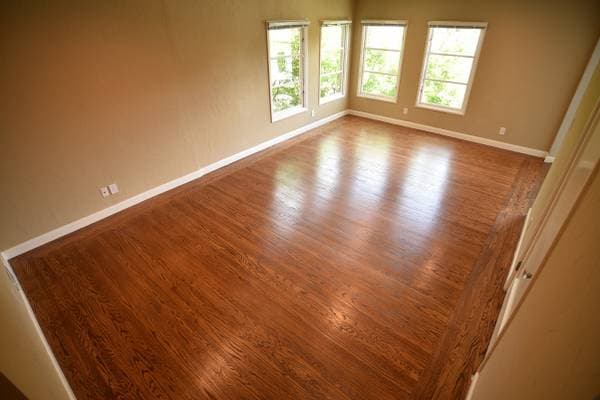 1BR/1BA Single Family House on Orange St · Oakland photo 4
