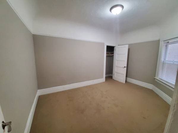 4BR/2BA Single Family House · San Francisco photo 4