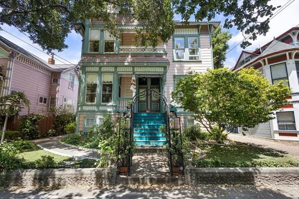 0BR/1BA Apartment on Park Ave · Oakland photo 1