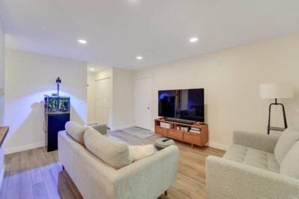 1BR/1BA Condo · Vallejo photo 1