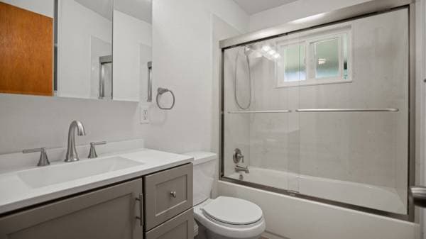 2BR/1BA Apartment · Fairfield photo 4