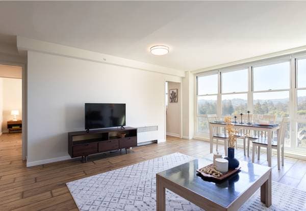 1BR/1BA Apartment · San Mateo photo 1