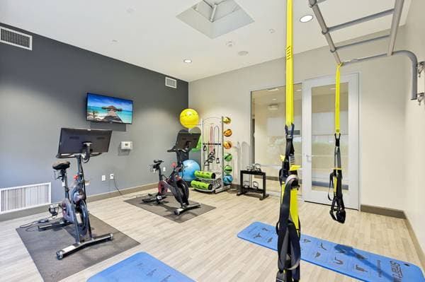 1BR/1BA Apartment on Baywood Drive · Petaluma photo 4