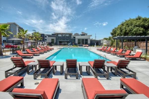 1BR/1BA Apartment on Baywood Drive · Petaluma photo 1
