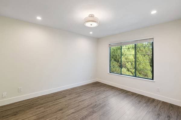 2BR/2BA Apartment on Whitman Way · San Bruno photo 4