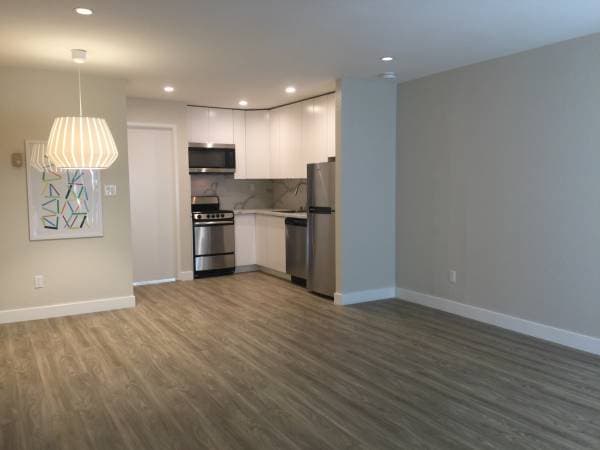 1BR/1BA Single Family House on Azure · Sunnyvale photo 2