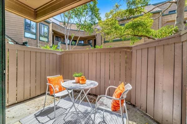 1BR/1BA Condo on Pelican Ln · Redwood City photo 2