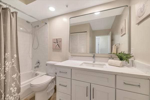 1BR/1BA Condo on Pelican Ln · Redwood City photo 3