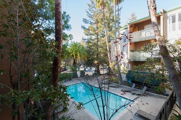 1BR/1BA Condo on Sierra Drive · Walnut Creek photo 2