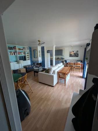 1BR/1BA Condo · Mountain View photo 2