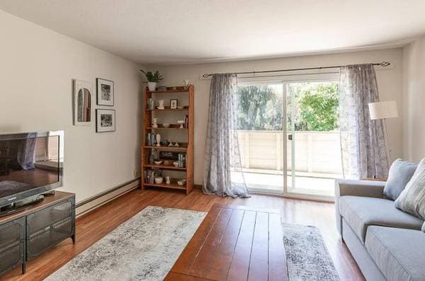 1BR/1BA Condo on Crestview Dr · Mountain View photo 2