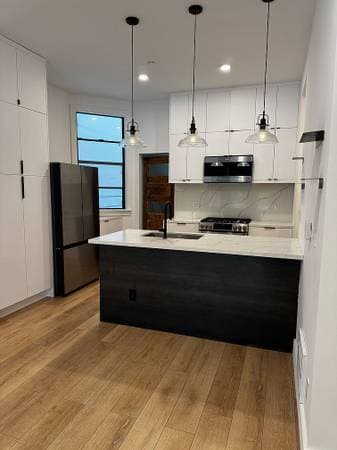 3BR/3BA Apartment · San Francisco photo 2
