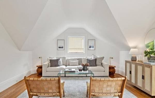 1BR/1BA Condo on Frederick St Unit A · San Francisco photo 2