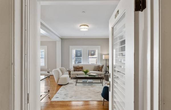 1BR/1BA Condo on Green St · San Francisco photo 1