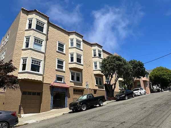 Apartments on Frederick Street · San Francisco photo 1