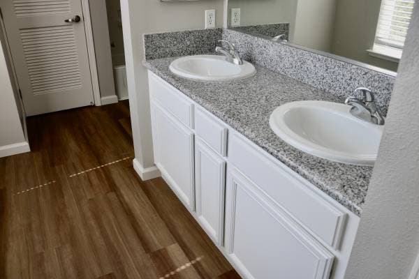 2BR/2BA Apartment on Round Barn Blvd · Santa Rosa photo 1