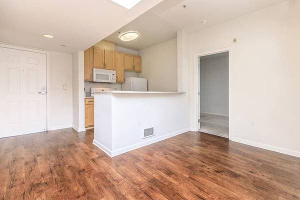 1BR/1BA Apartment on Schmidt Lane · El Cerrito photo 5