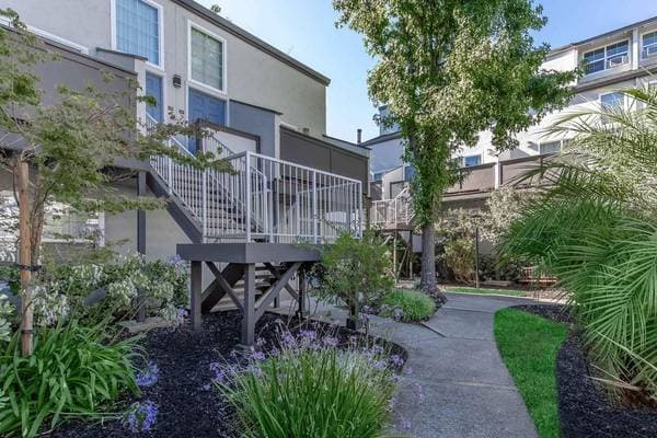 1BR/1BA Apartment on Contra Costa Boulevard · Pleasant Hill photo 2
