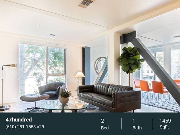 2BR/1BA Apartment on Telegraph Ave. · Oakland photo 1