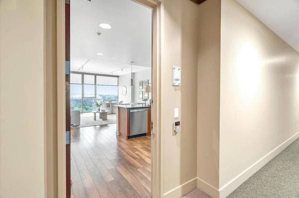1BR/1BA Condo on N Almaden Blvd · San Jose photo 2