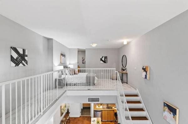 1BR/1BA Loft on S 3rd St · San Jose photo 2