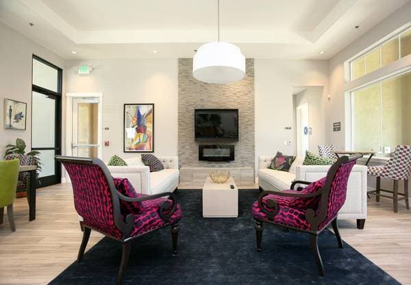 2BR/2BA Apartment on Business Center Dr. · Fairfield photo 4