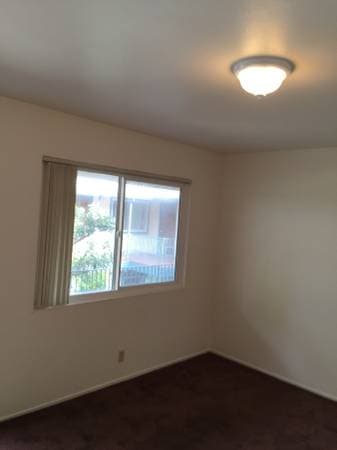 1BR/1BA Other on Chiquita Avenue · Mountain View photo 3