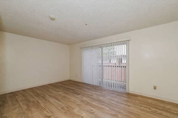 1BR/1BA Apartment · Santa Rosa photo 5