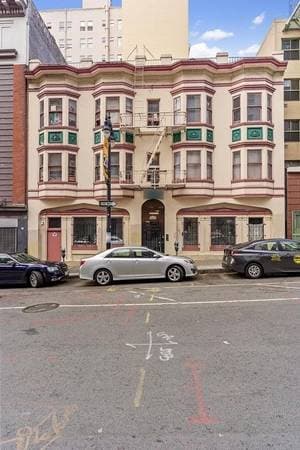 0BR/1BA Apartment on Taylor Street · San Francisco photo 4