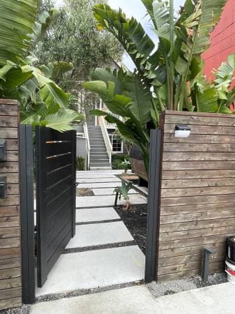 3BR/2BA Single Family House · San Francisco photo 1
