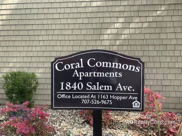 2BR/1BA Apartment on Salem Avenue · Santa Rosa photo 1