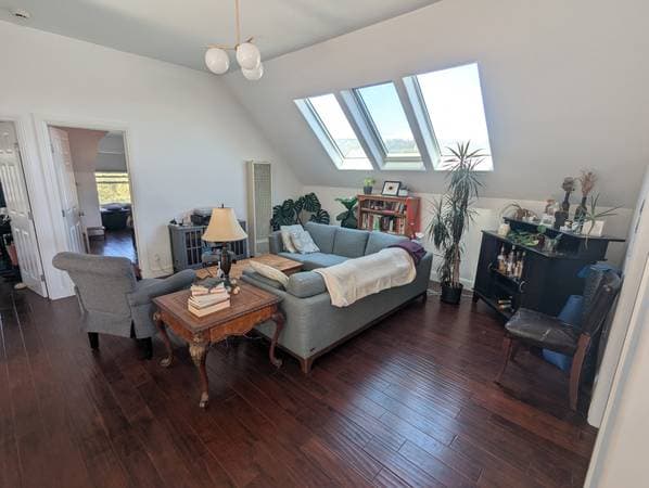 3BR/1BA Condo · Oakland photo 2