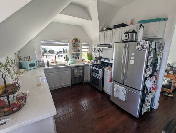 3BR/1BA Condo · Oakland photo 3
