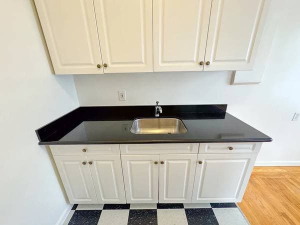 0BR/1BA Apartment on Sutter St · San Francisco photo 2
