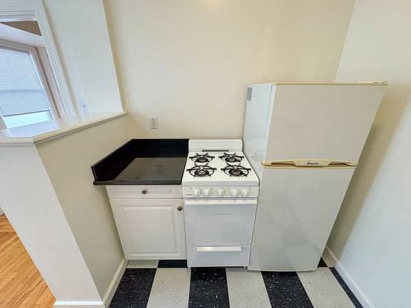 0BR/1BA Apartment on Sutter St · San Francisco photo 3