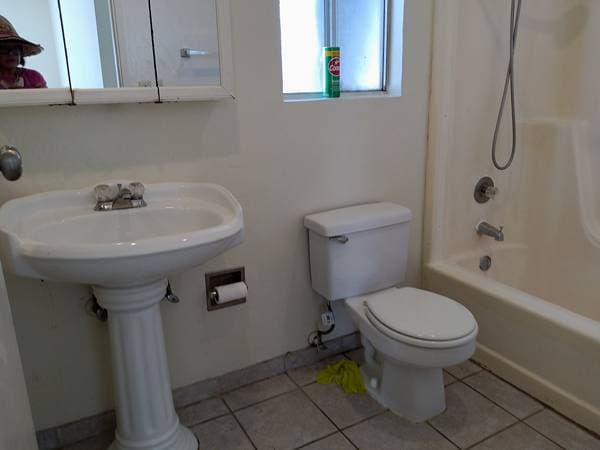 1BR/1BA Apartment · Concord photo 3