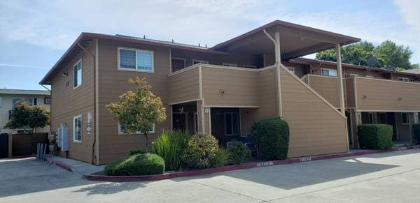 2BR/2BA Condo · Pleasanton photo 1