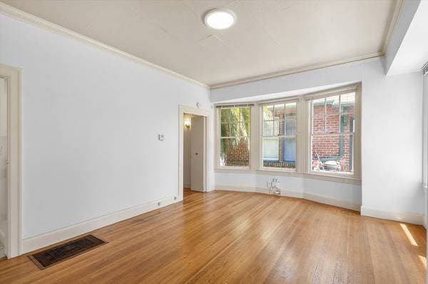1BR/1BA Apartment on Alameda Ave A · Alameda photo 5